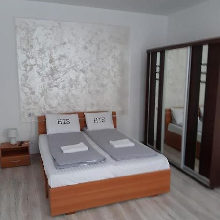 Modern Apartament Central Old Town Braşov Buitenkant foto